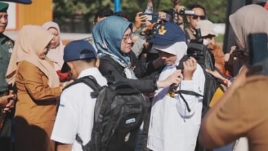 Wujudkan Program Prioritas, Hati Damai Mulai Salurkan Bantuan Seragam Sekolah Gratis Bagi Siswa SD dan SMP