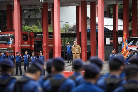 Kepala Damkarmat Makassar Berganti, Sekda Zulkifly Minta Kinerja Organisasi Jangan Padam