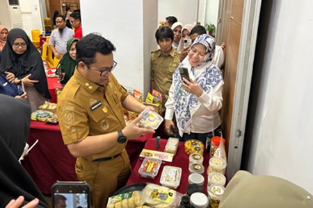 Promosikan Produk UMKM ke Pasar Modern, Wabup Gowa Minta Pelaku Usaha Tingkatkan Kualitas Kemasan