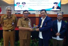 Transformasi Digital Pelayanan Desa: Implementasi Program Pengabdian kepada Masyarakat Politeknik STIA LAN Makassar di Kabupaten Takalar