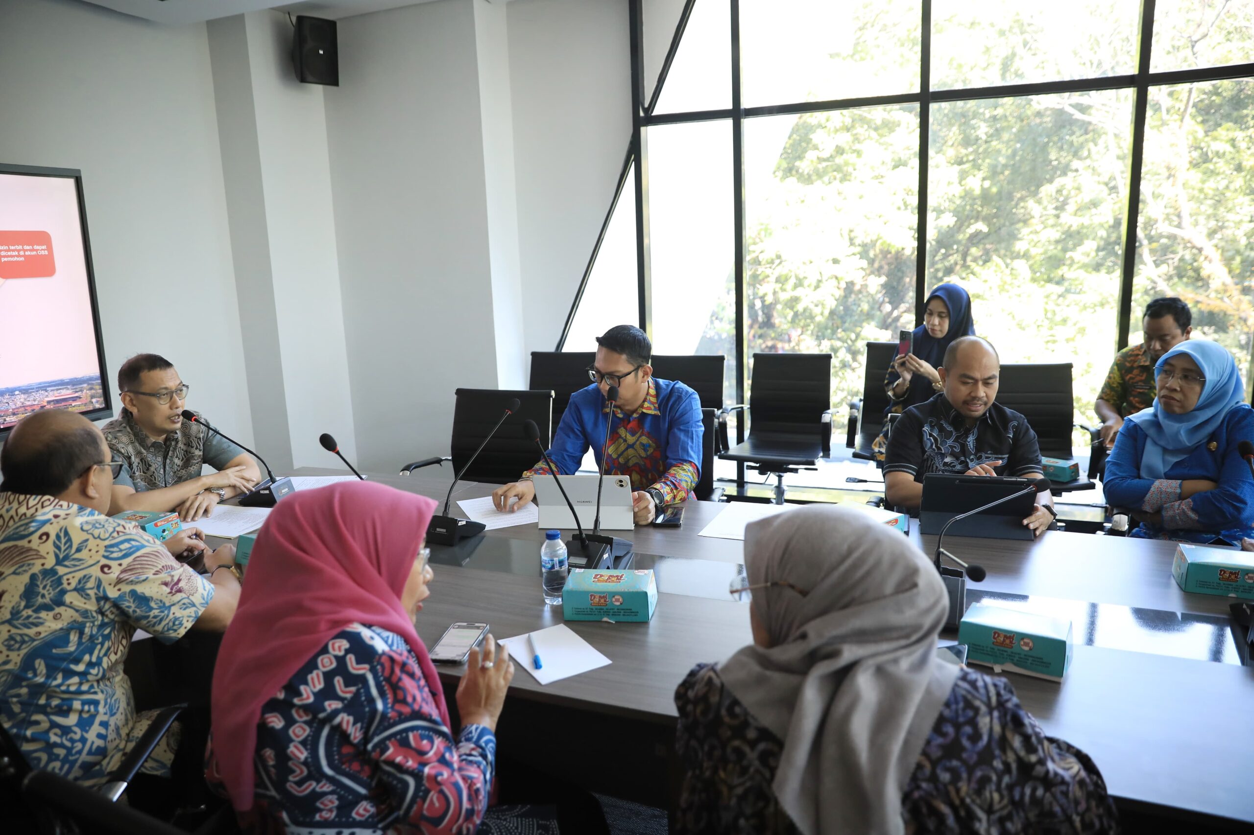 Sekda Zulkifly Minta Pengusaha FO di Makassar Tertib Administrasi