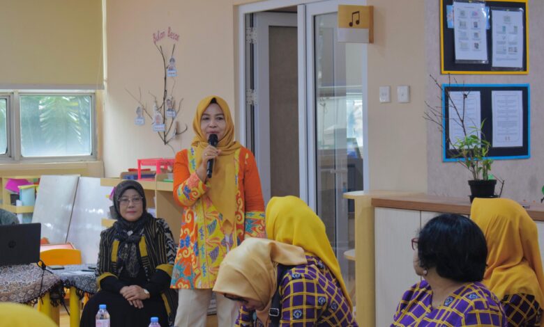 Perkuat Layanan Holistik dan Ramah Anak, Pokja Bunda PAUD Makassar Gelar Studi Tiru PAUD Dikdasmen Kemdikbud