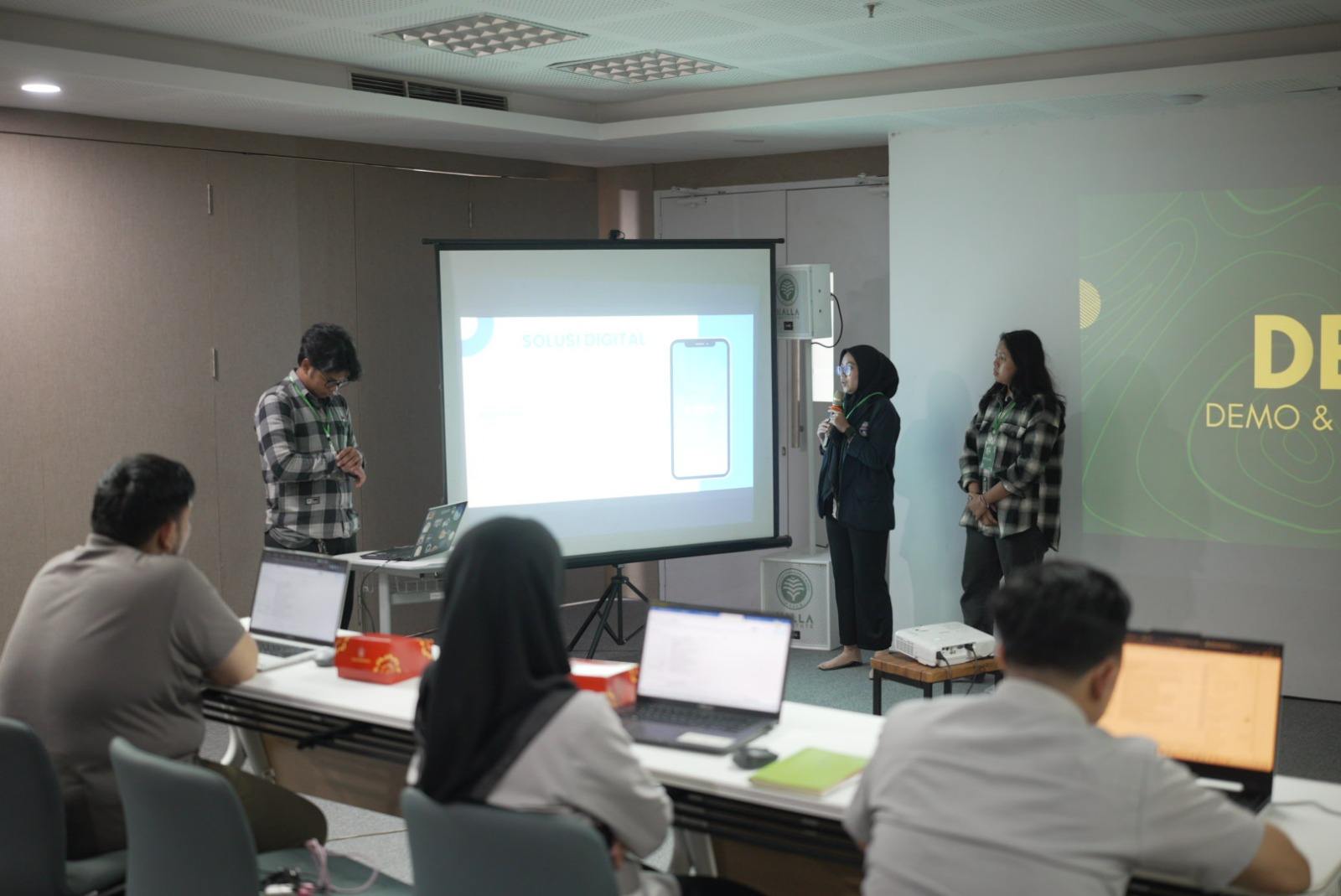 Kalla Institute Sukses Gelar Hacktivate 2025, Tantang Talenta Muda Jadi “Chaos Organizer”