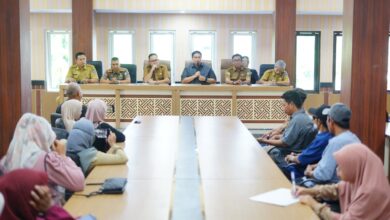 Kondisi Pasar Mare Tak Baik AHB Dampingi Para Pedagang Temui Wakil Bupati Bone