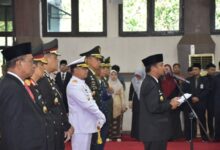 Dalantamal VI Makassar Hadiri Penyematan Penghargaan Satyalancana Karya Satya Tahun 2025 Lingkup Pemprov Sulsel