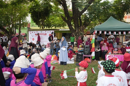 Bunda PAUD Makassar Resmikan Festival Persahabatan Gugus V TK Kecamatan Tamalanrea