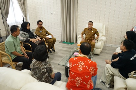 Wali Kota Palu Terima Kunjungan Pengurus Sikolah Mombine Bahas Program Sekolah Khusus Keluarga