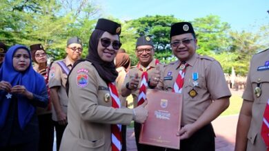 Wabup Gowa Terima Tanda Penghargaan Lencana Pancawarsa II