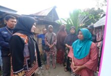 PKK dan Bhayangkari Gowa Kunjungi Warga Miskin Ekstrem di Pallangga