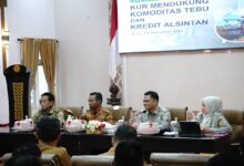 Andi Asman Himbau Perbankan Jangan Persulit Petani Dalam Pencairan KUR