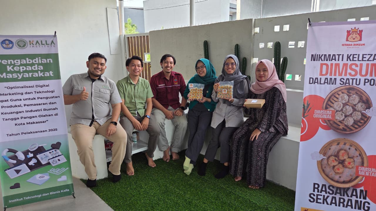 Dukung UMKM Perempuan di Makassar, Kalla Institute Gelar Pelatihan Digital Marketing dan Teknologi Tepat Guna