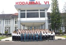 Kapoksahli Kodaeral VI Lepas Casis Bintara dan Tamtama PK Gel I 2025 Panda Makassar