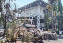 BPBD Rilis 67 Mobil Hangus Terbakar di Kantor DPRD Makassar