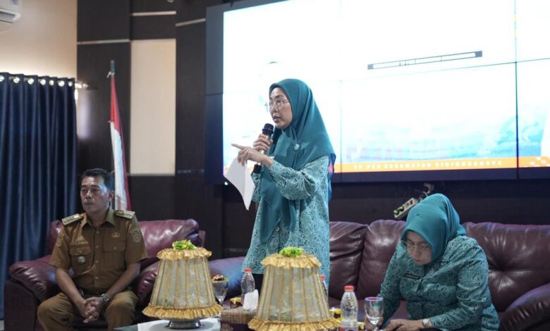 Buka Kegiatan SMEP, Melinda Aksa Dorong Kinerja PKK Kecamatan Lebih Terukur dan Berdampak