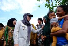 Bupati Gowa Turun Langsung Tinjau Warga Terdampak Angin Puting Beliung