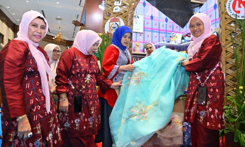 Dekranasda Makassar Sukses di INACRAFT 2025, Produk Lokal Tembus Pasar Internasional