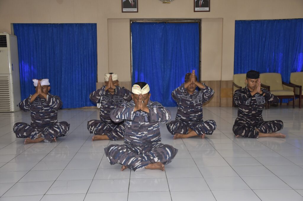 Jelang HUT Ke-80 TNI, Kodaeral VI Gelar Doa Bersama
