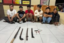 KRYD Polsek Manggala: 6 Remaja ‘Pesta Miras’ di TPU Borong Diamankan Bersama Sajam