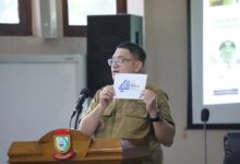 Reyhan Juara Desain Logo HUT Ke-418 Makassar, Konsep "Simpul Terpadu"