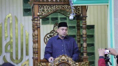 Munafri Ajak Warga Makassar Jadikan Masjid Pusat Kegiatan Sosial dan Pendidikan Umat