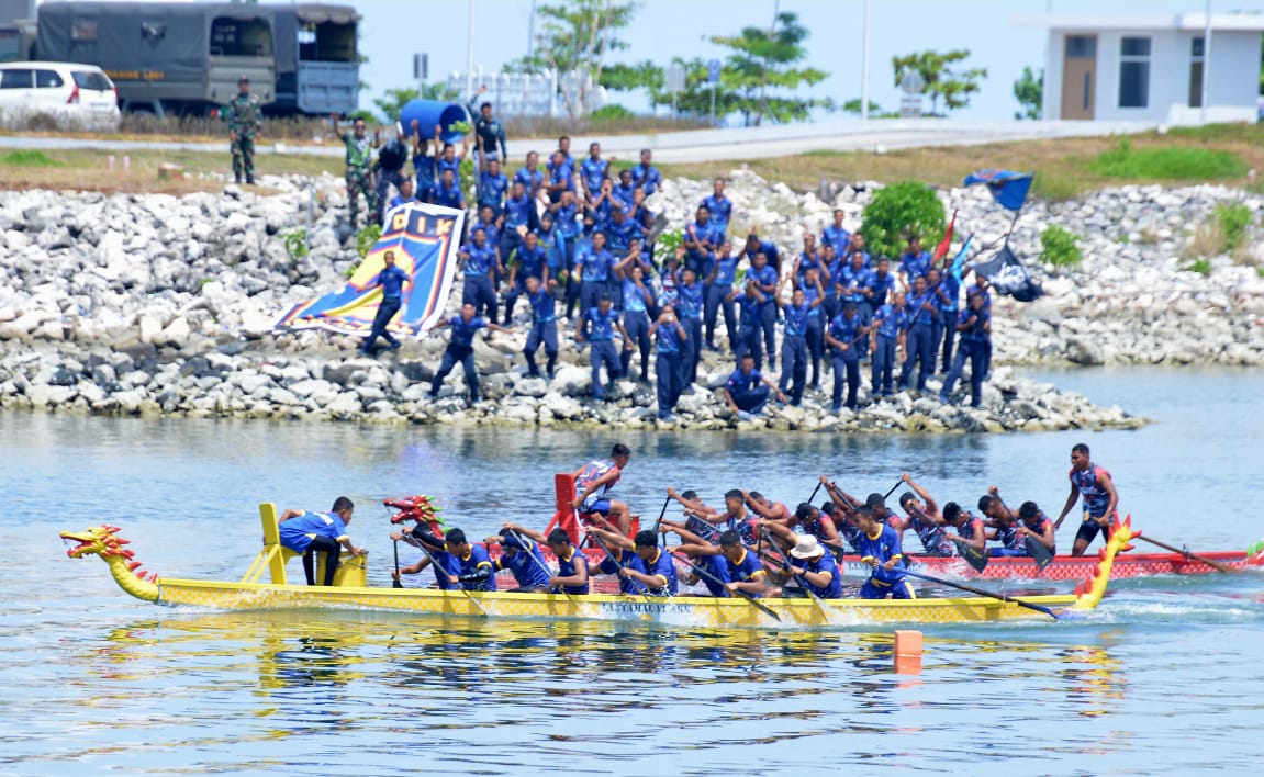 Kodaeral VI Navy Open Water Sport Competition 2025 Mulai Perlombakan Dayung Perahu Naga