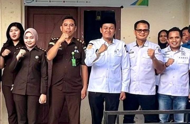 Kejari Bone Kumpulkan Kades Demi Wujudkan Pengelolaan Dana Desa yang Bersih dan Transparan