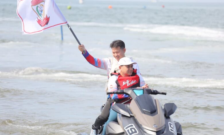 Lima Negara Ramaikan Makassar International Jetski Championship di Pantai Biru
