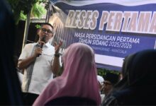 Reses di Dua Kecamatan, Ketua DPRD Makassar Supratman Terima Tiga Keluhan Warga