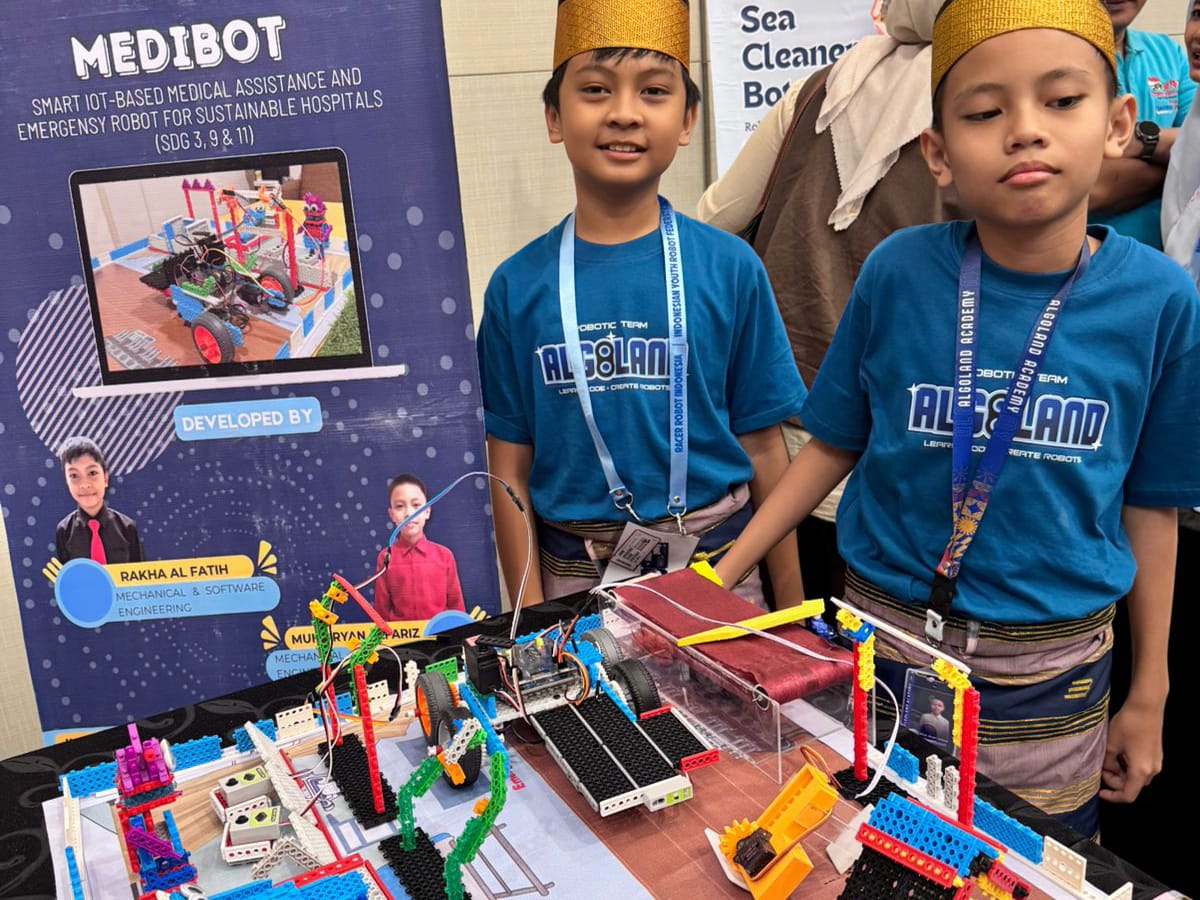 Siswa Sekolah Islam Athirah Juara 2 di Kompetisi Robotik ASEAN