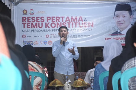 Wakil Ketua DPRD Makassar Eric Horas Reses di Kelurahan Banta-Bantaeng