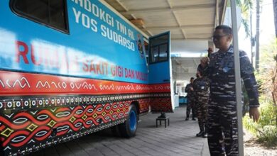 Klinik Mobil RSGM Ladokgi TNI AL Yos Sudarso Makassar: Menyentuh Hati, Melayani dengan Kasih untuk Senyum Sehat Masyarakat Kota Makassar