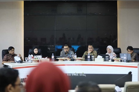 Pemkot Makassar bersama KemenpanRB Bahas Progres AKIP 2025