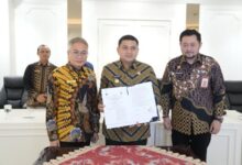 Wali Kota Makassar Tandatangani PKS Tripartit Sinergi Optimalisasi Pajak Pusat-Daerah