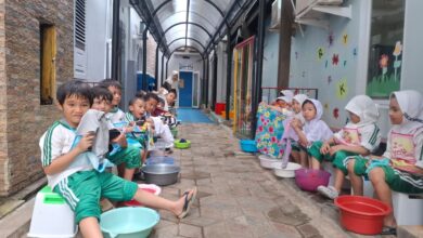 Ajarkan Kemandirian, TK Islam Athirah Racing Centre Gelar Kegiatan Practical Life