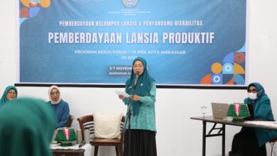 Ketua TP PKK Kota Makassar Ajak Kader Perkuat Peran dalam Pemberdayaan Lansia Produktif