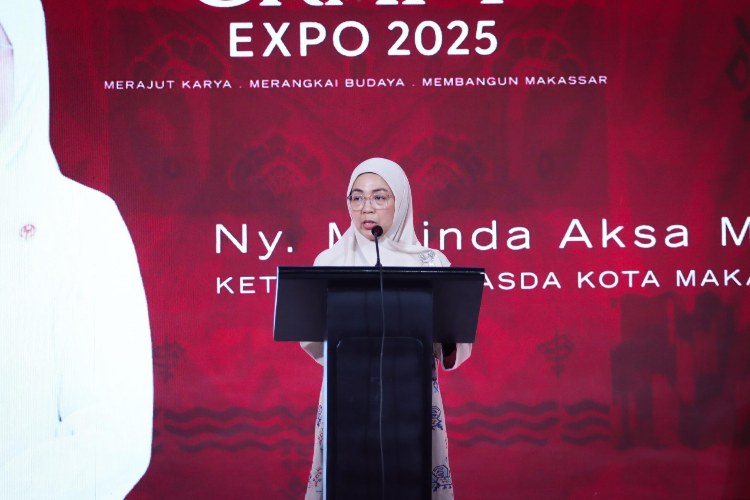Ketua Dekranasda Kota Makassar Resmi Buka Makassar Craft Expo 2025: Momentum Kebangkitan Industri Kreatif Lokal