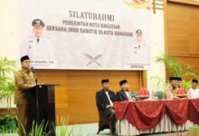 Pemerintah Kota Makassar Tambah Jaminan Hari Tua untuk Imam Masjid