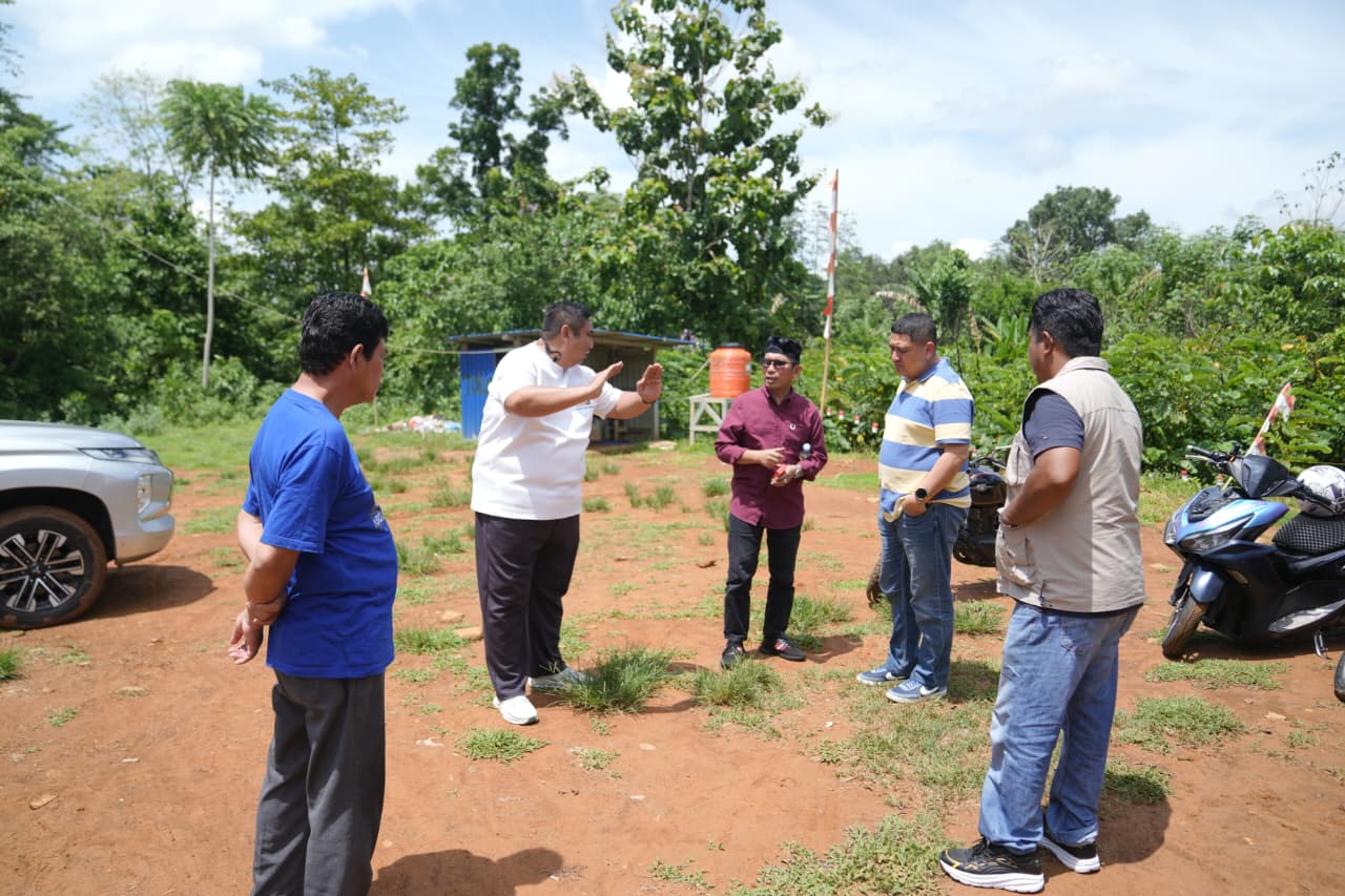 Wali Kota Makassar Tinjau Lahan Alternatif Pekuburan Baru Warga Makassar di Maros