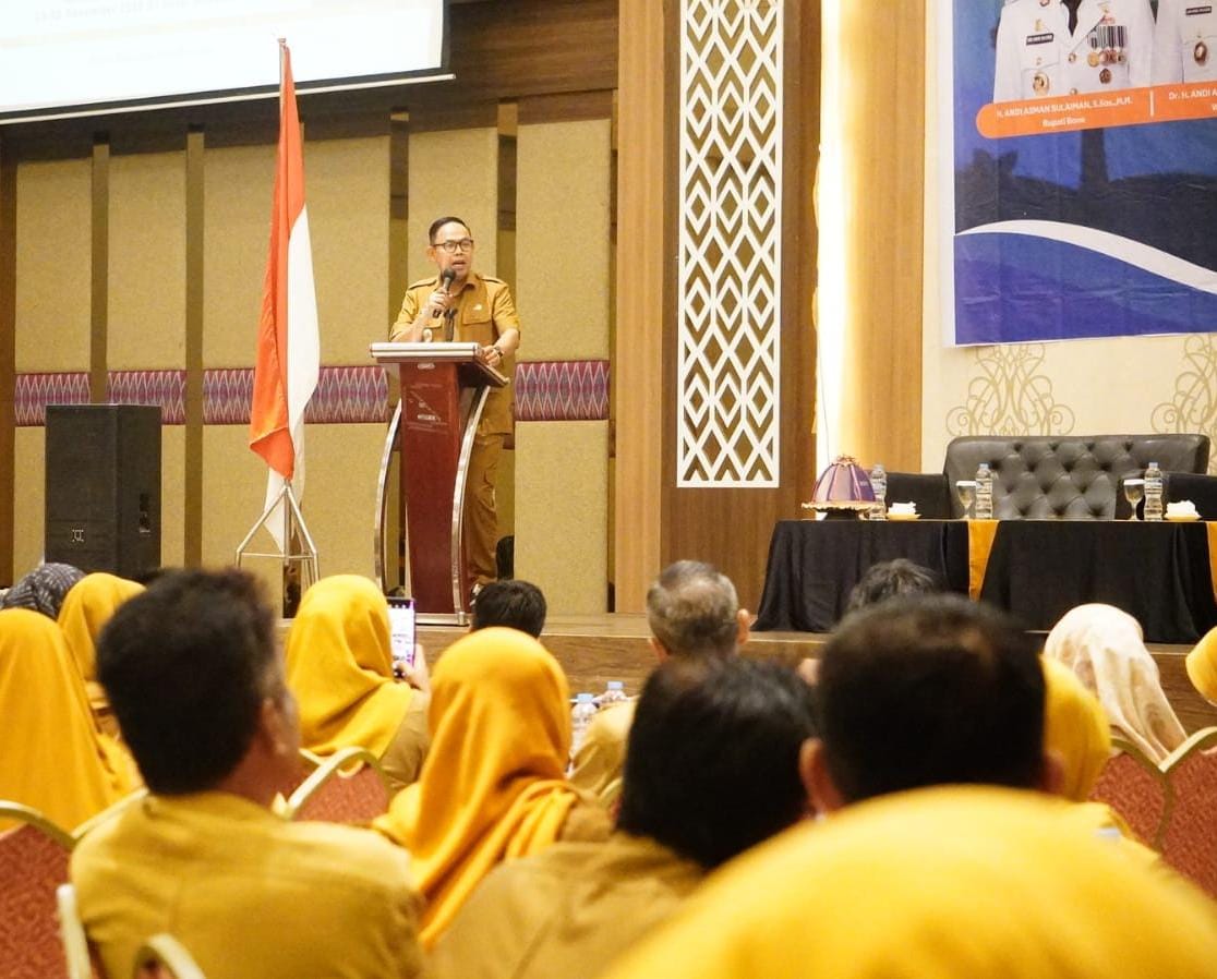 Buka Workshop Pembinaan Sekolah Adiwiyata Andi Akmal Komitmen Wujudkan Generasi Peduli Lingkungan