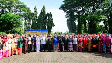 Pimpin Upacara Hari Guru, Fatmawati Rusdi Tekankan Pemerataan Pendidikan