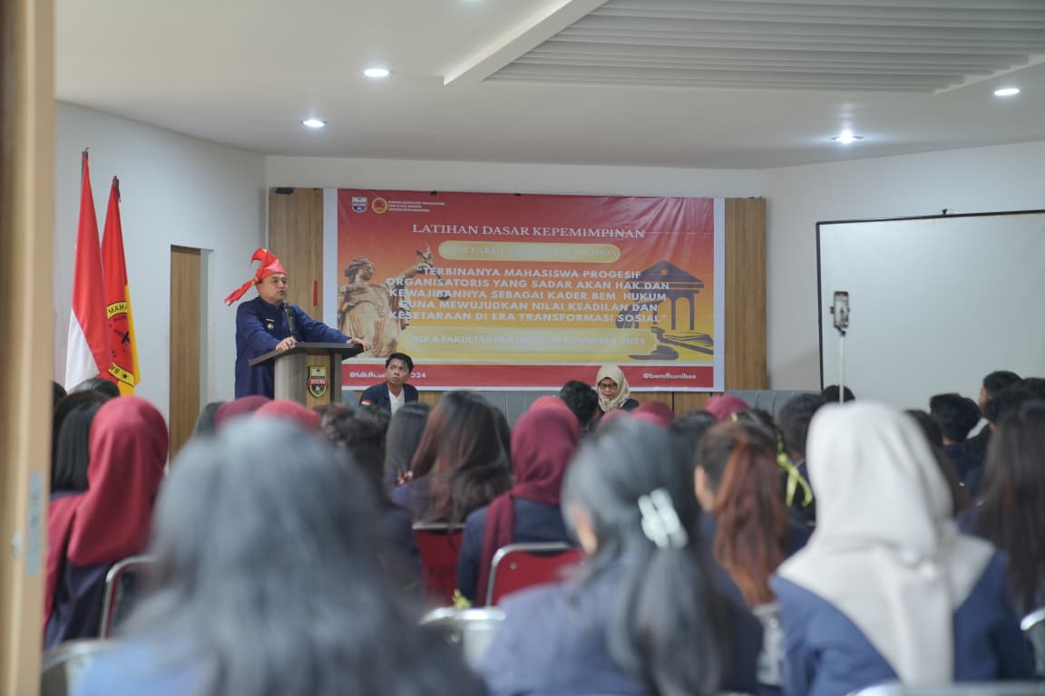 Munafri “Bongkar” Kisah Hidup di Depan Mahasiswa FH Unibos Jatuh Bangun Karier, Kemandirian, dan Pentingnya Ilmu Tambahan