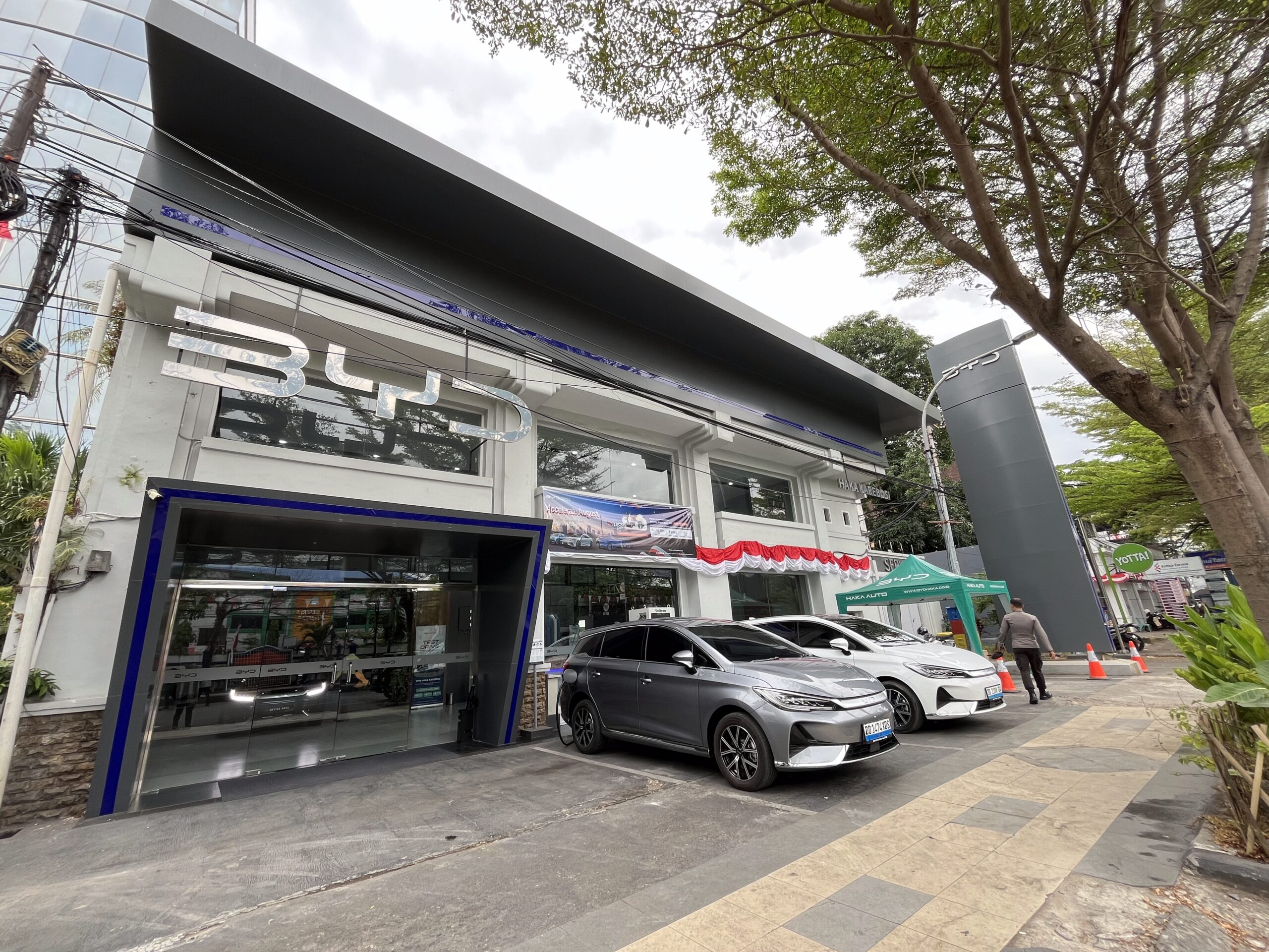 Satu Tahun Hadir di Sulsel, BYD Haka Karebosi Catat Pertumbuhan Positif Sepanjang 2025