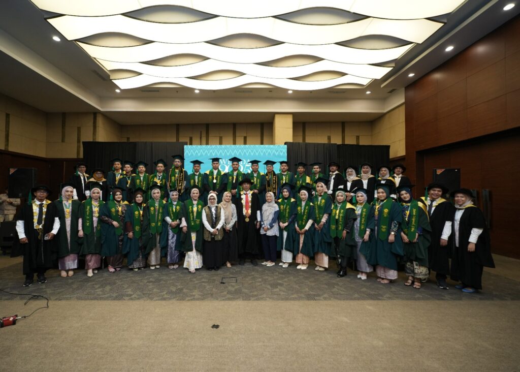 Wisuda 2025 Kalla Institute Cetak Generasi Profesional dan Wirausaha Muda