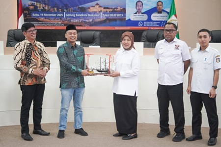 Pemkot Makassar Terima Penghargaan di Hari Bakti Kemenimipas
