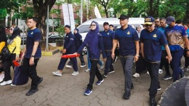 Sekda Jufri Rahman Dampingi Ketum KORPRI Nasional di Jalan Sehat HUT KORPRI dan HUT Makassar
