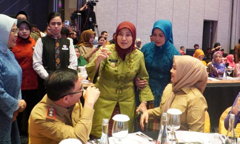 Aliyah Mustika Ilham Tegaskan Peran Strategis Perempuan di Puncak Hari Ibu ke-97 Sulsel