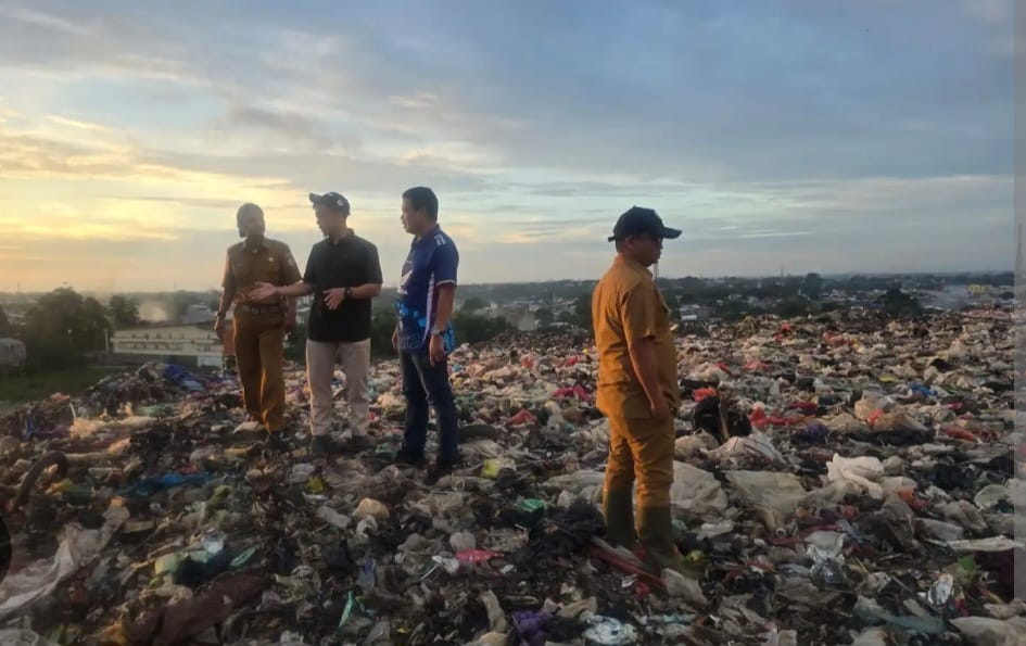 DLH Makassar Buka Jalur Baru TPA Antang, Antrean Armada Sampah Kian Terurai