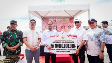Gubernur Sulsel Serahkan Bantuan Keuangan Rp10 M di Peresmian Kolam Labu Bentenge Bulukumba