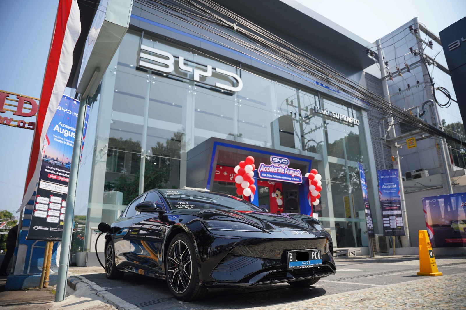 Haka Auto Hadirkan Promo Akhir Tahun 2025, Beli Mobil Listrik BYD Dapat Free Maintenance & Asuransi