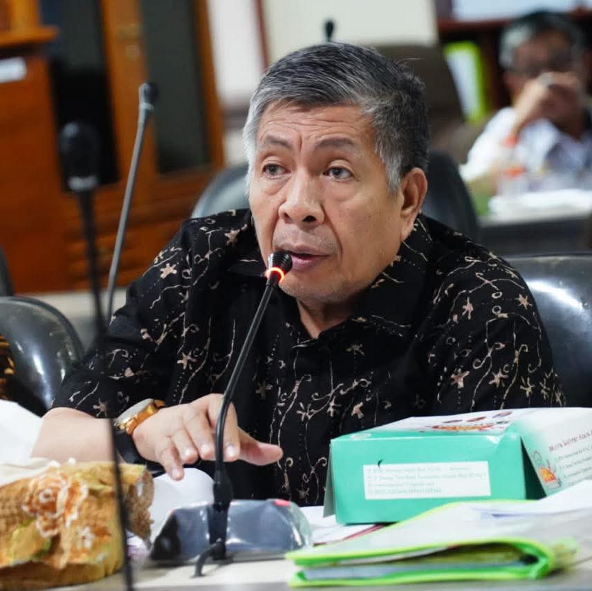 Guru Besar Unhas, Prof. Ilmar: Gugatan Perwali Pemilihan Ketua RT/RW Kota Makassar ke PTUN, Salah Alamat!